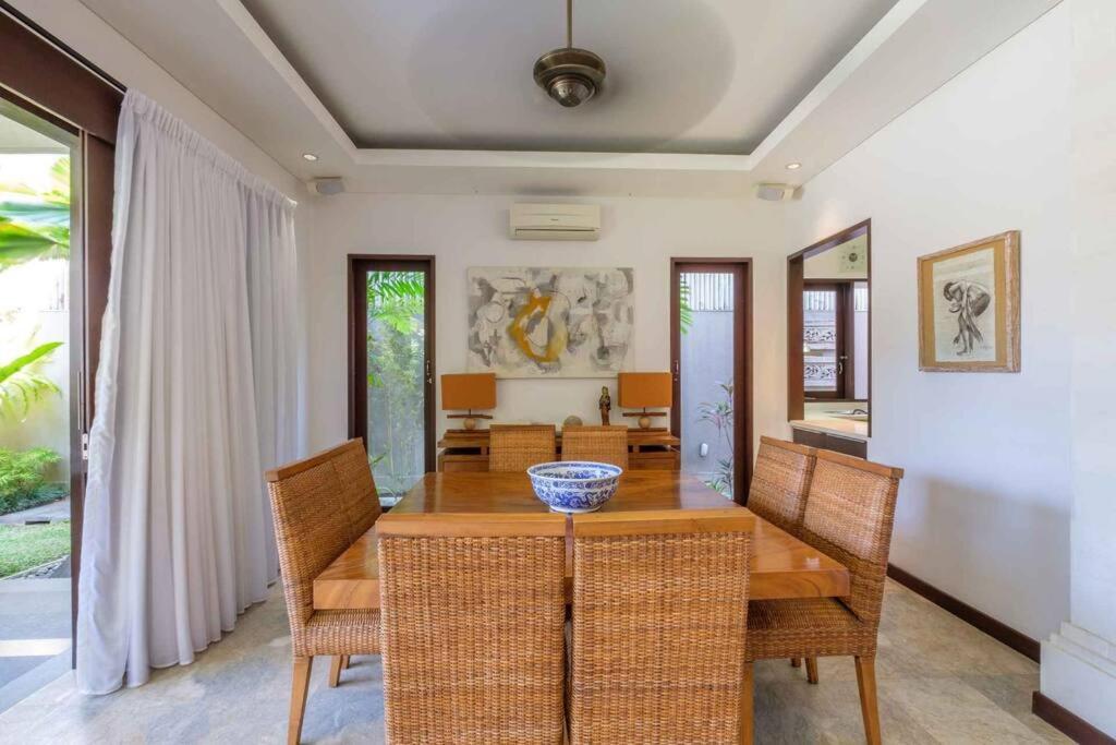 Kejora Beachfront Estate Sanur -Stunning Villa Eleven Exterior photo